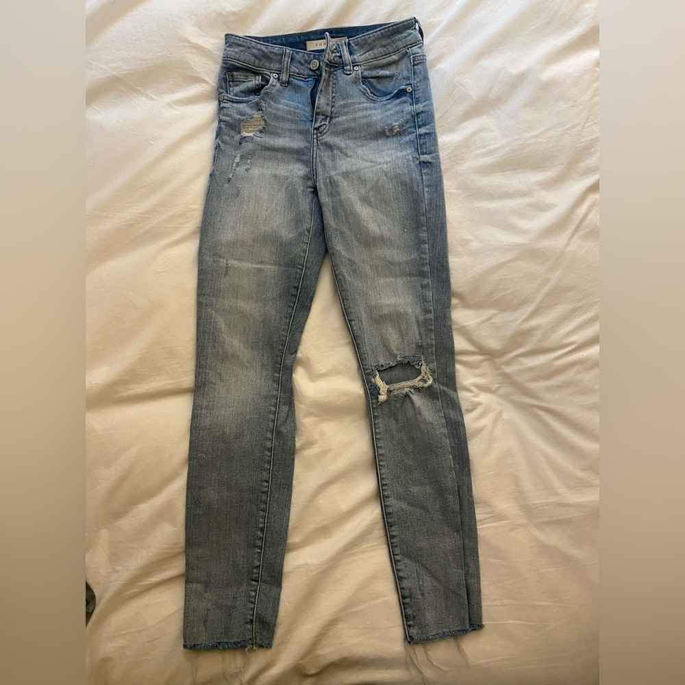 Women's jeans